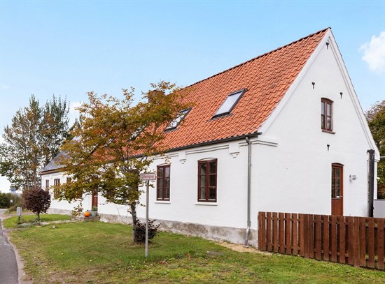 Lilleringvej 1, Storring