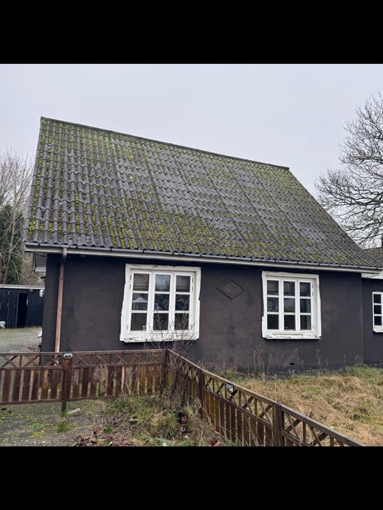 Stationsvej 8