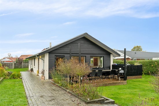 Grødehøjvænget 8