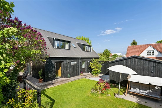 Casa, 137 m², terreny 446 m²