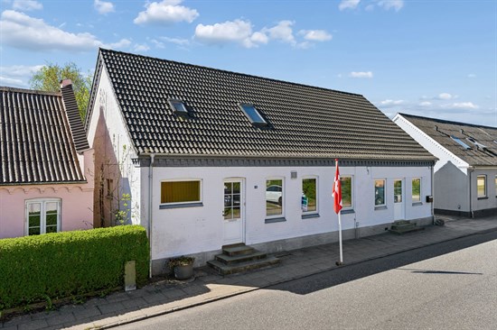 Langgade 14, Vivild