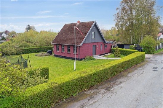 Kirkevej 1