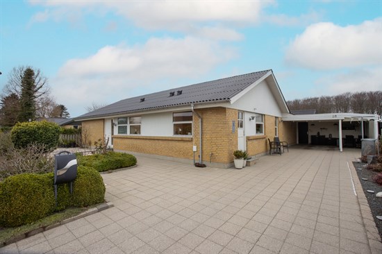 Ladehøjvej 28