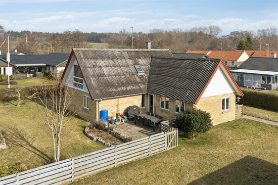 Åvangen 7