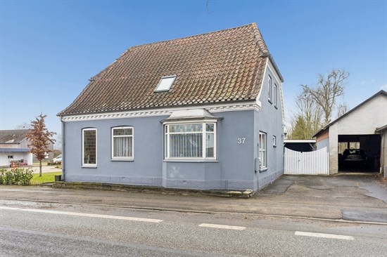 Bråskovvej 37