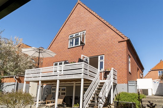 Casa, 157 m², terreno 373 m²