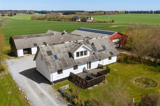 Mellemvej 10