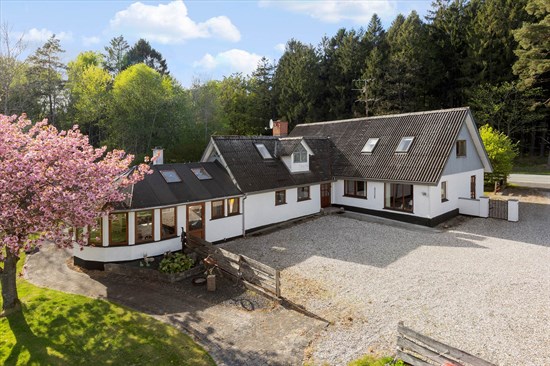 Hovedvejen 123, Stenbergholt