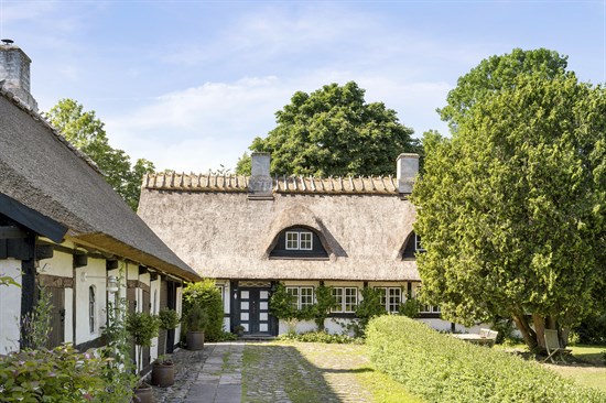 Dom, 190 m², działka 1921 m²