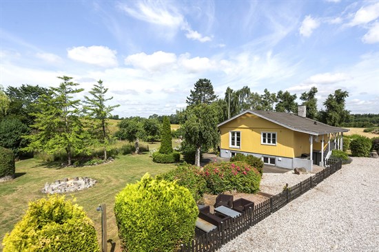 Dar, 138 m², art 10740 m²
