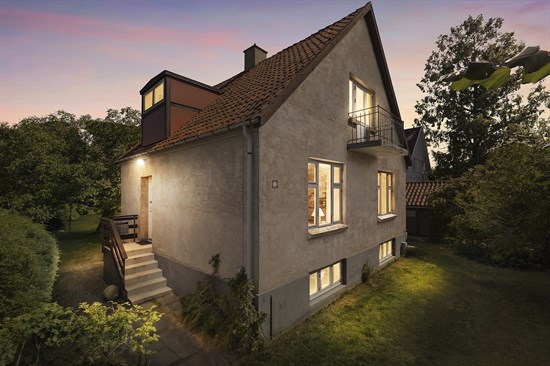 Dom, 154 m², działka 1007 m²