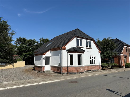 House in Thyholm, Semb - View 2