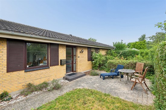 Kuća, 155 m², zemljište 803 m²