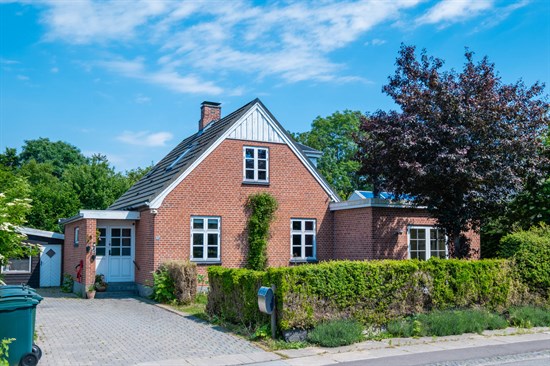 Casa, 170 m², terreno 798 m²