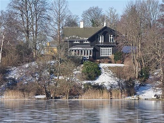 Villaen på Dronningholmsvej 9