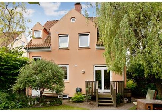 Villaen på Steenbergsvej 8