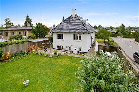Villaen på Romancevej 2