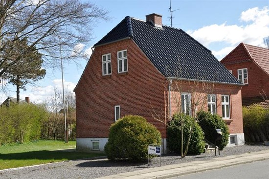 Adelgade 8