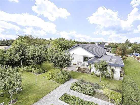 Ringgade 25