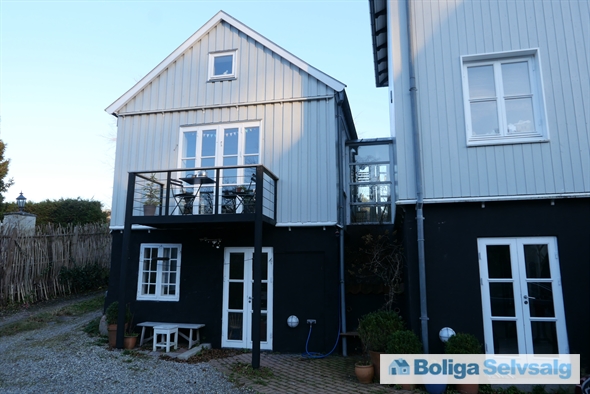 Vedbæk Strandvej 327, st., 2950 Vedbæk