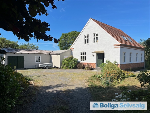 Trekanten 8, 3720 Aakirkeby