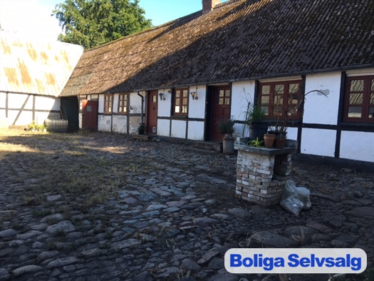 Rødebrovej 4, 4690 Haslev