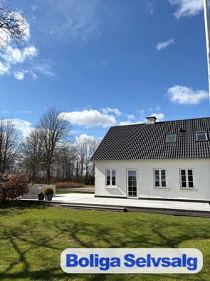 Bølling Tværvej 8, 6040 Egtved