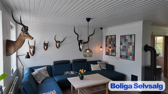 Iller Byvej 25, 8643 Ans by
