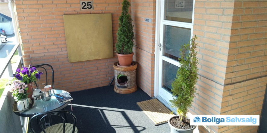 Fårevejle Kirkevej 25, 1. ., Kirkebyen, 4540 Fårevejle