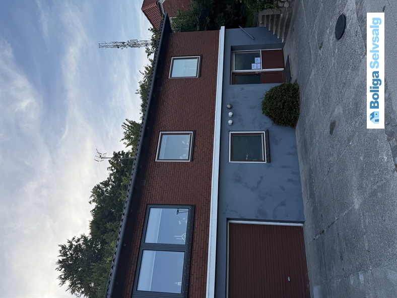 Sygehusvej 16, Tranebjerg, 8305 Samsø