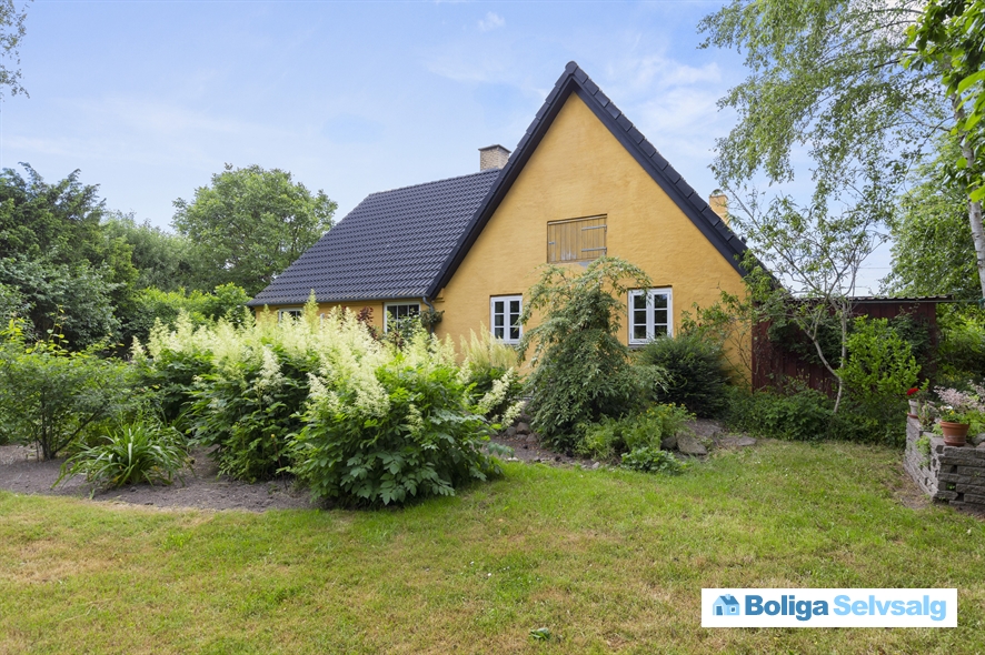 Askov huse 4, 4440 Mørkøv