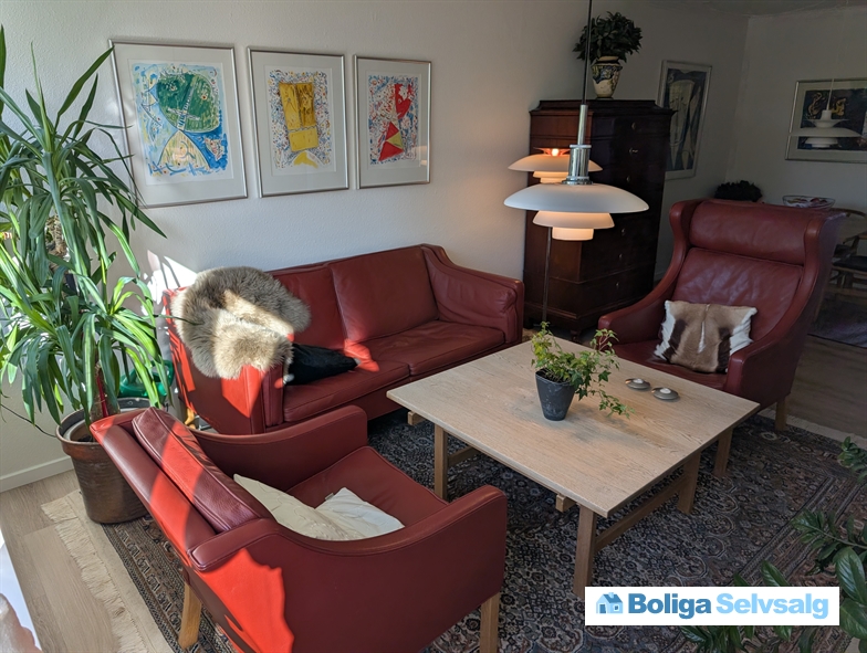 Klokkens Kvarter 138, Holluf Pile, 5220 Odense SØ