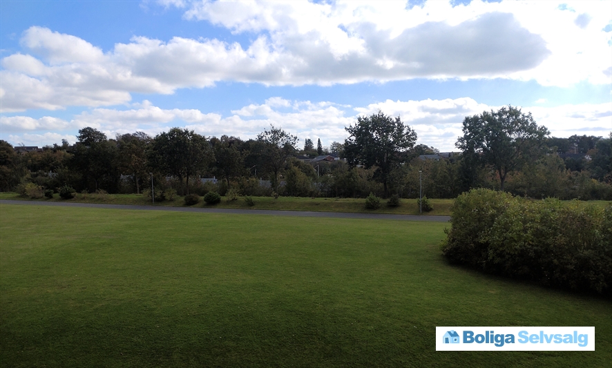 Juelsparken 44, 1. th., 9210 Aalborg SØ