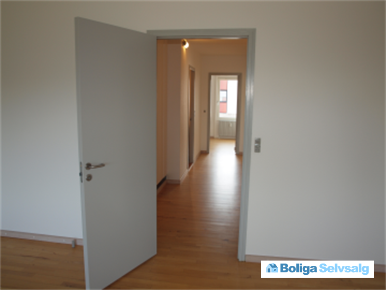 Juelsparken 44, 1. th., 9210 Aalborg SØ