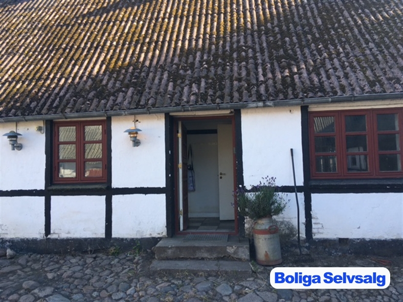 Rødebrovej 4, 4690 Haslev