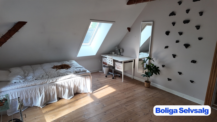 Iller Byvej 25, 8643 Ans by