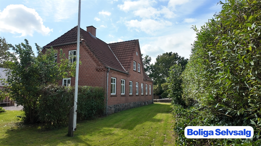 Iller Byvej 25, 8643 Ans by